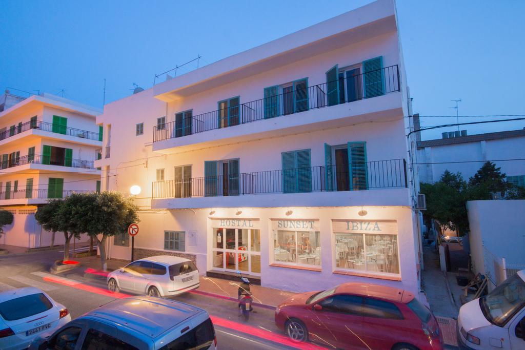 Hostal Sunset Ibiza San Antonio  Exterior photo